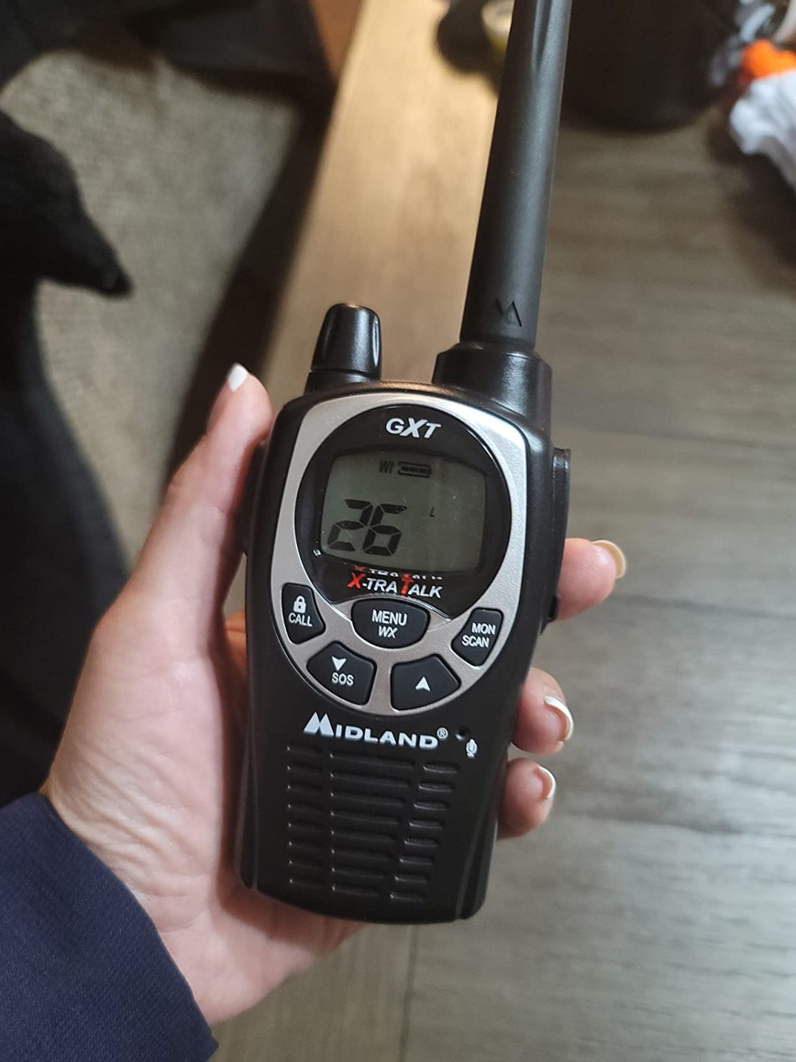 Midland vs Cobra Walkie Talkie Comparison