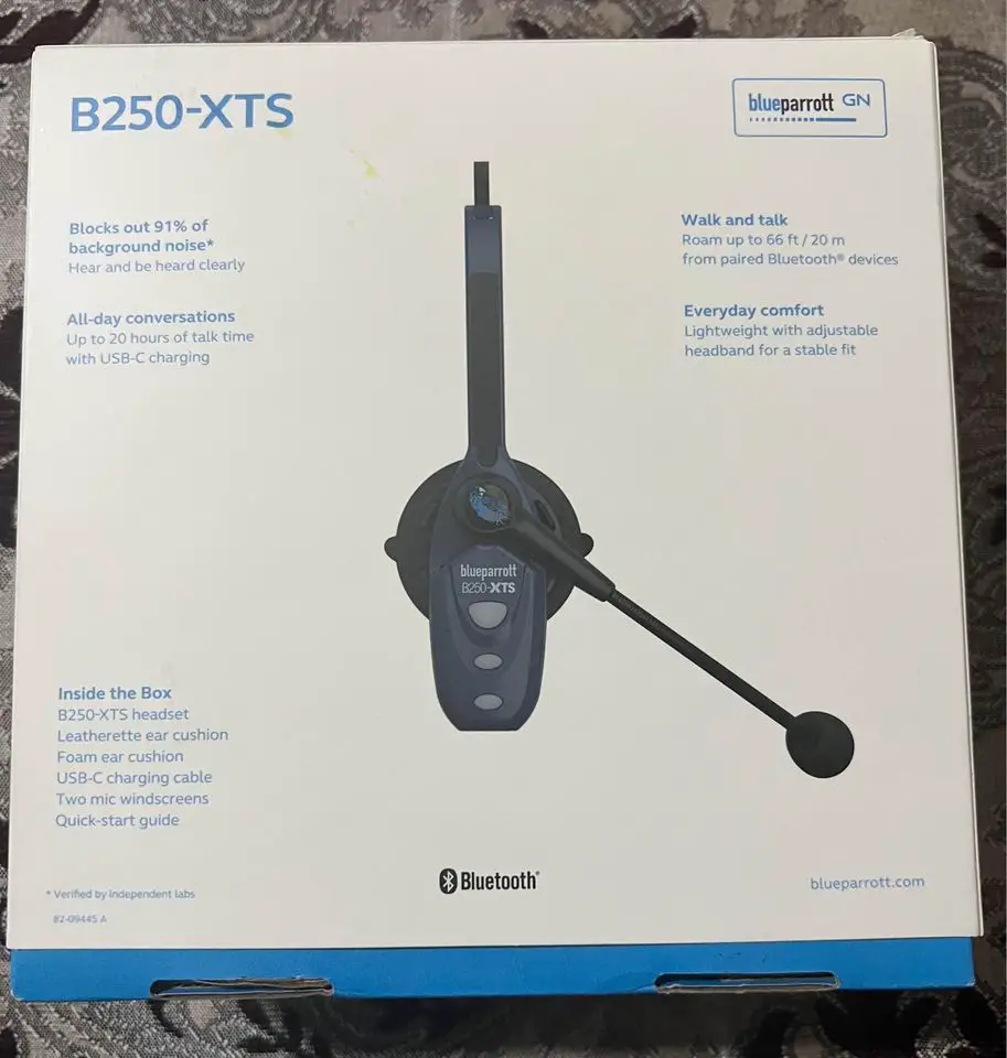 BlueParrott B250-XTS box with features listed